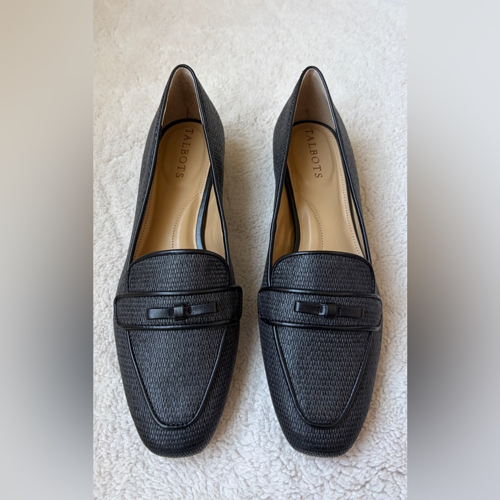 Like New Talbots Jane Bow Paper Straw Black Textured Loafer Flats Women Size 8